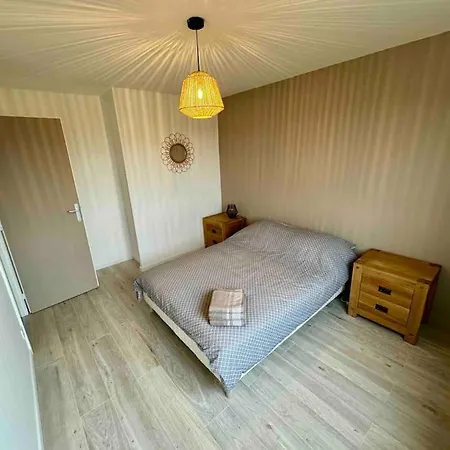 Maison Au Pied De La Foret Casa de Férias *